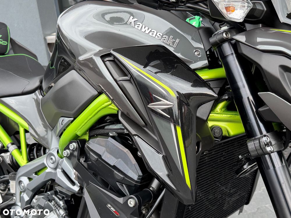 Kawasaki Z 900 - 18