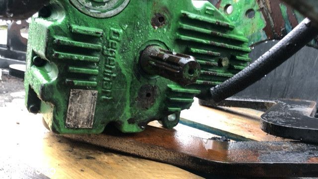 John Deere WOM - 4