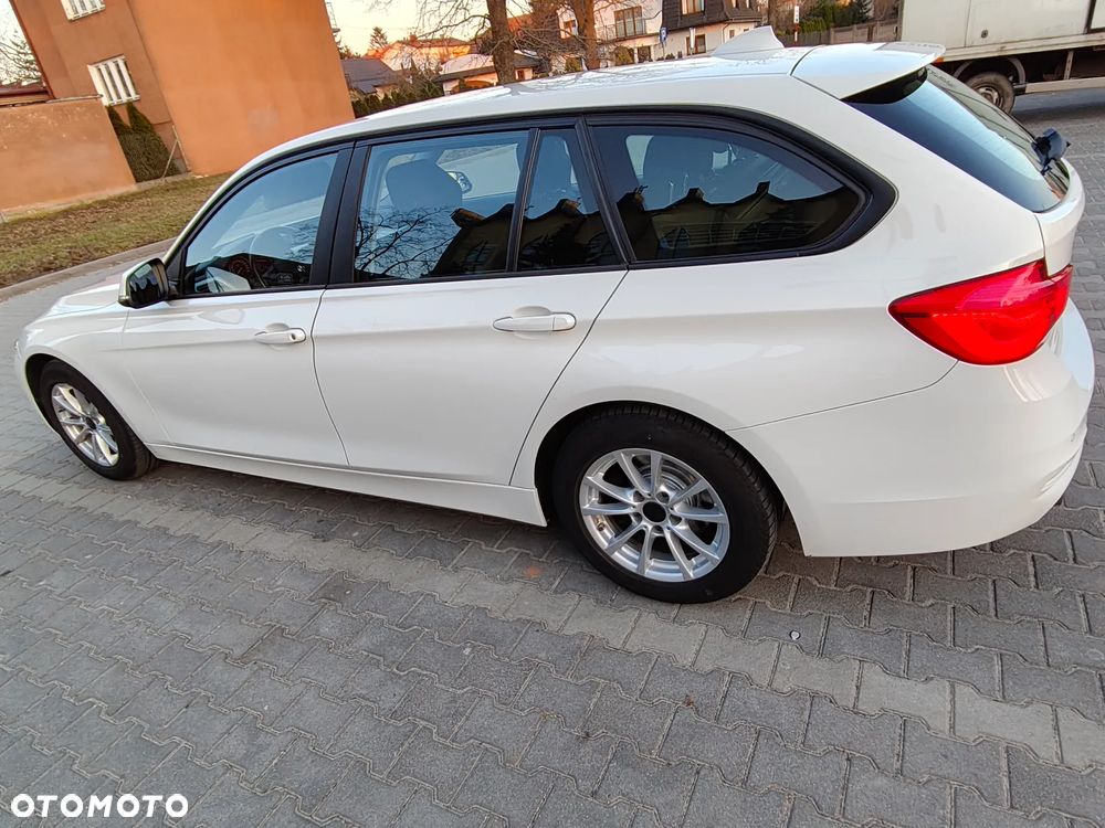 BMW Seria 3 318i GPF Sport Line Shadow - 1