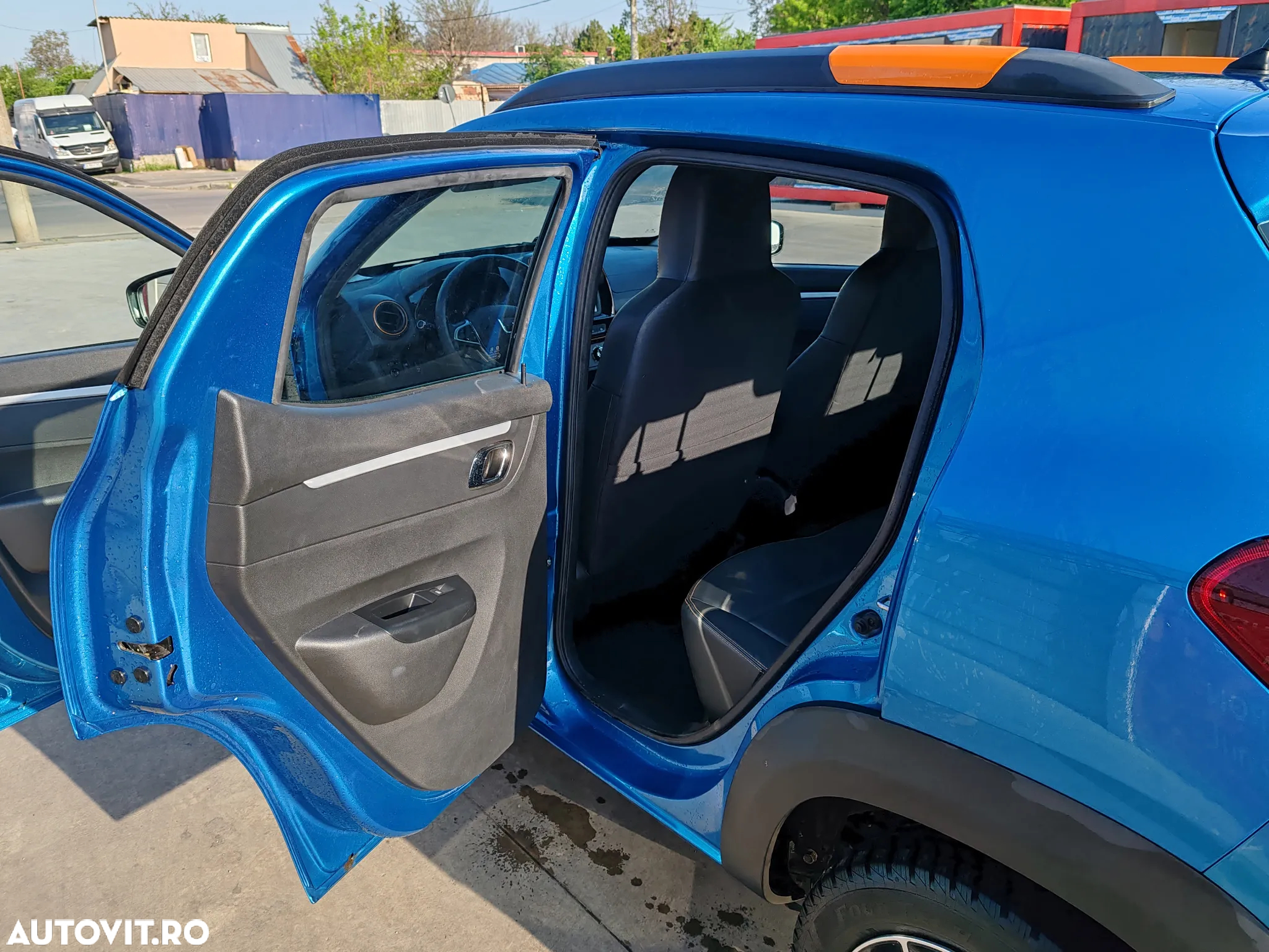 Dacia Spring Expression - 8