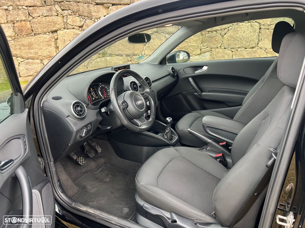 Audi A1 1.6 TDI S line edition - 13