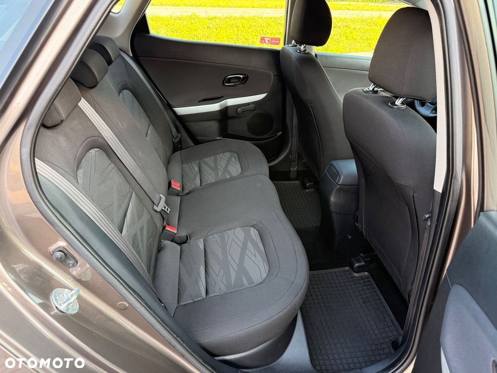 Kia Ceed 1.4 Business Line - 26