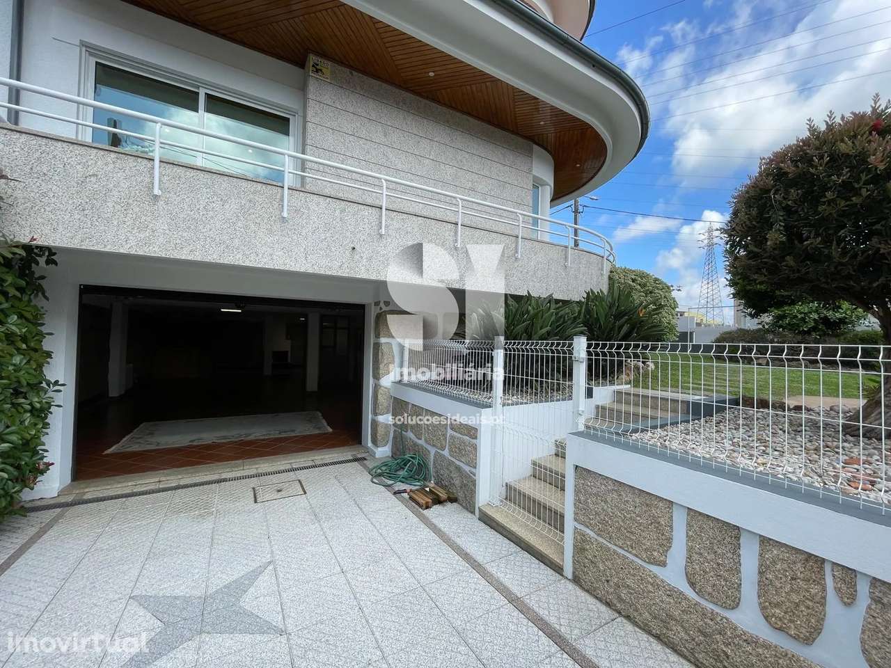 Moradia Isolada T4 - Grande imagem: 3/46