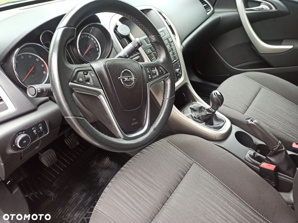 Opel Astra 1.6 - 13