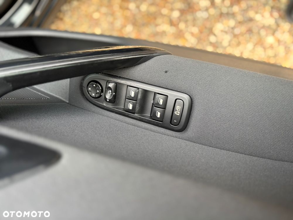 Peugeot 508 HDi FAP 140 Allure - 22