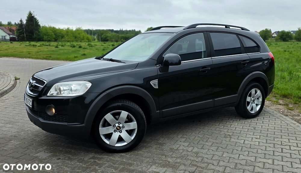 Chevrolet Captiva 2.4 4WD 7 Sitzer LT - 3