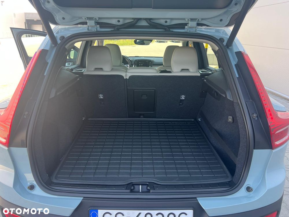 Volvo XC 40 T4 Momentum - 9