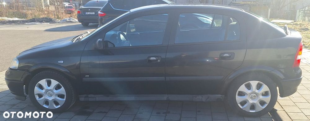 Opel Astra 1.4 Enjoy - 12