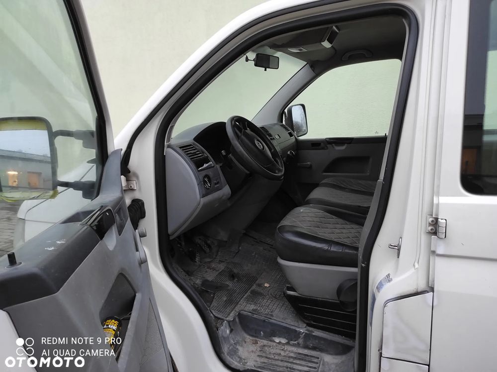 Volkswagen T5 - 6