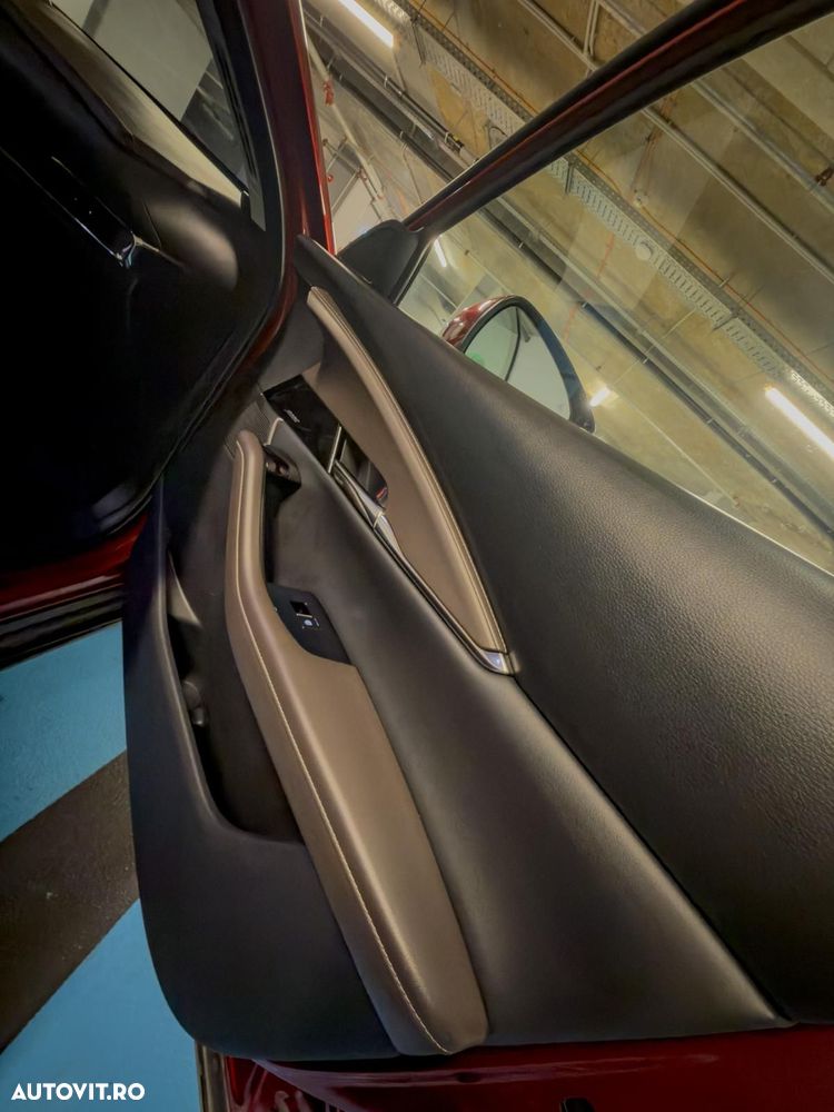 Mazda CX-30 X180 MHEV AWD 6AT GT Plus - 11