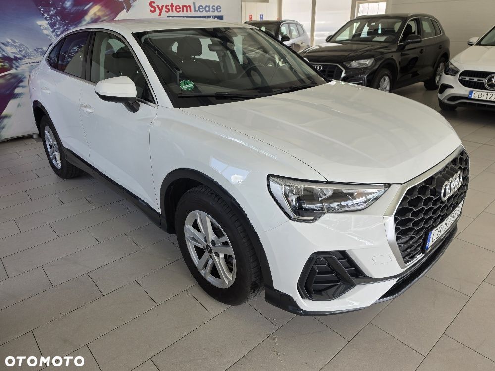 Audi Q3 Sportback - 10