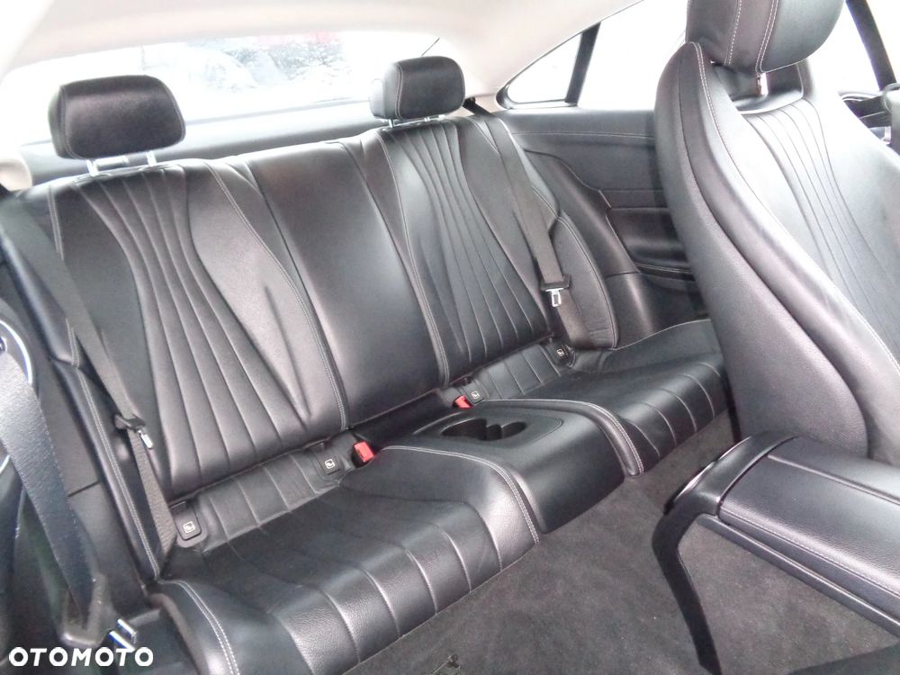 Mercedes-Benz Klasa E 200 9G-TRONIC Edition 1 - 14