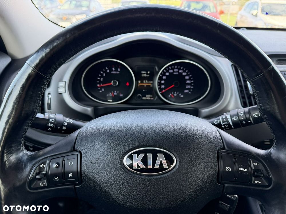 Kia Sportage - 10