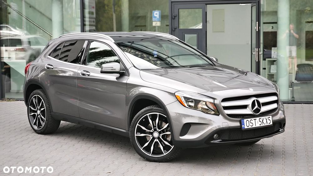 Mercedes-Benz GLA - 5