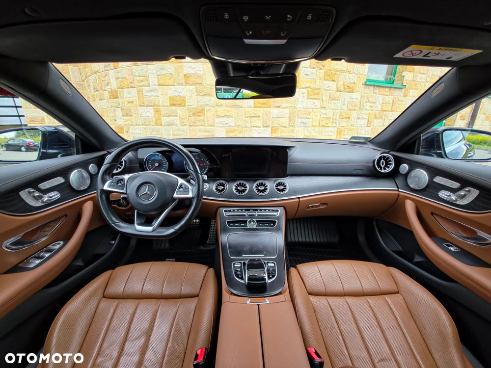 Mercedes-Benz Klasa E 220 d 4-Matic 9G-TRONIC - 6