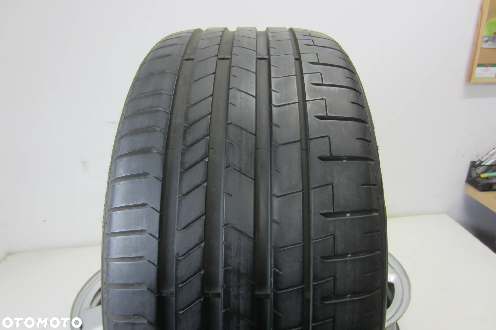 OPONA 265/35 ZR19 PIRELLI P ZERO 93Y - 1
