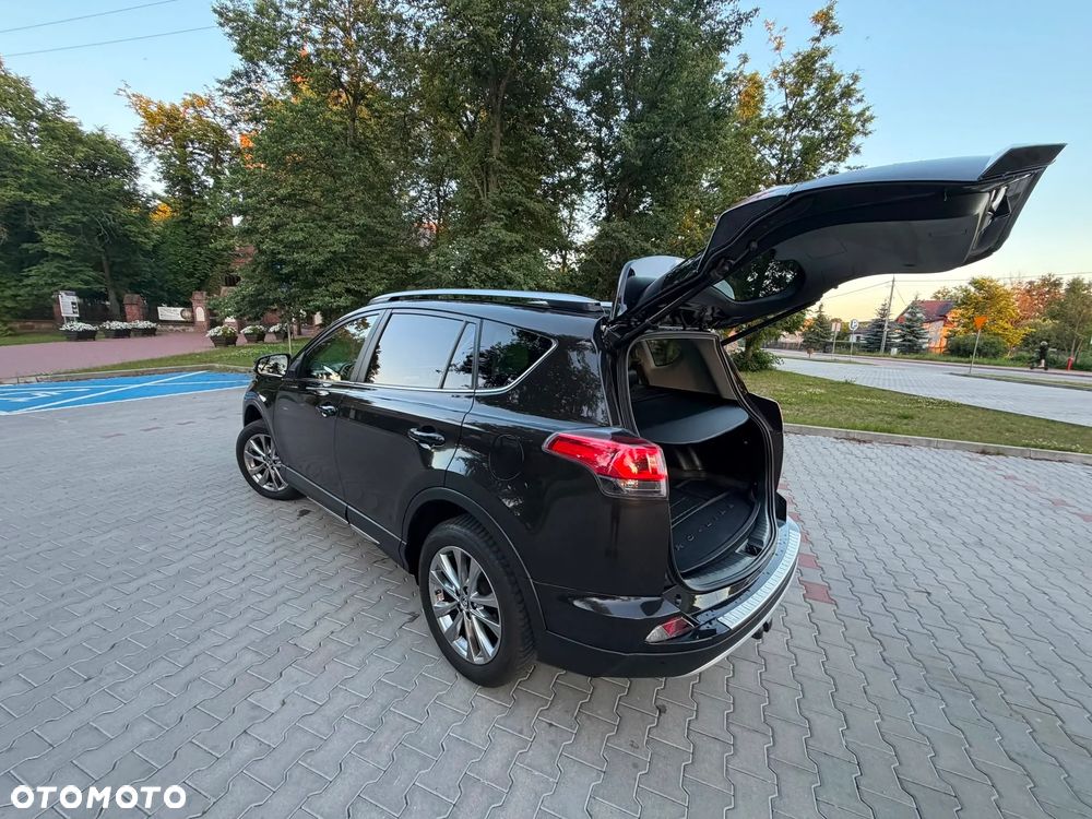 Toyota RAV4 2.0 D-4D 4x2 Start-Stop Executive - 18