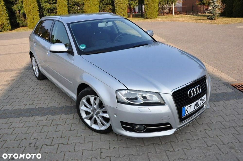 Audi A3 Sportback - 13