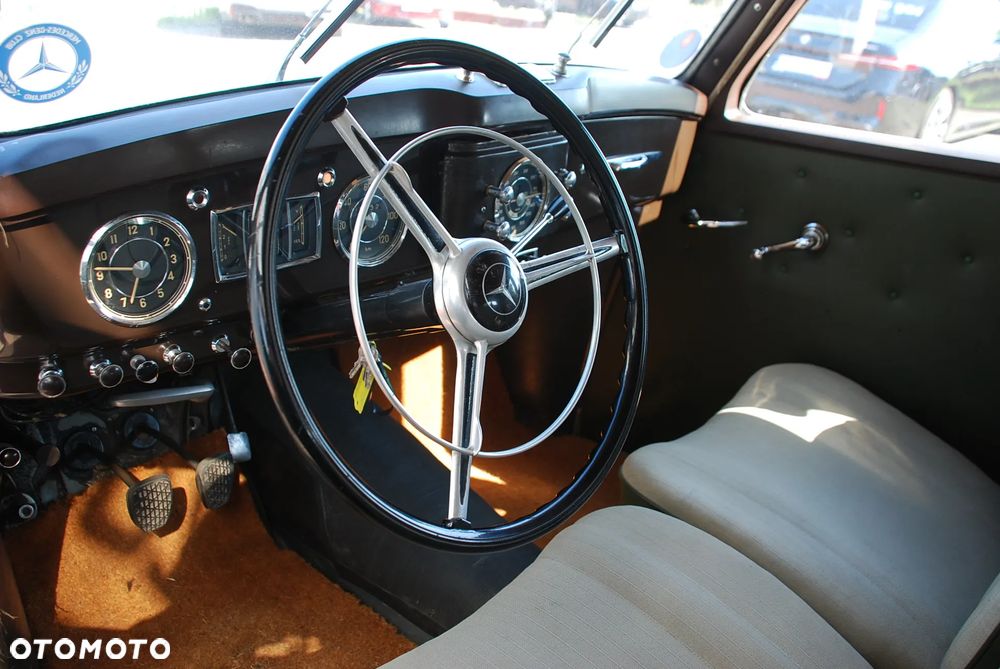 Mercedes-Benz Inny - 17