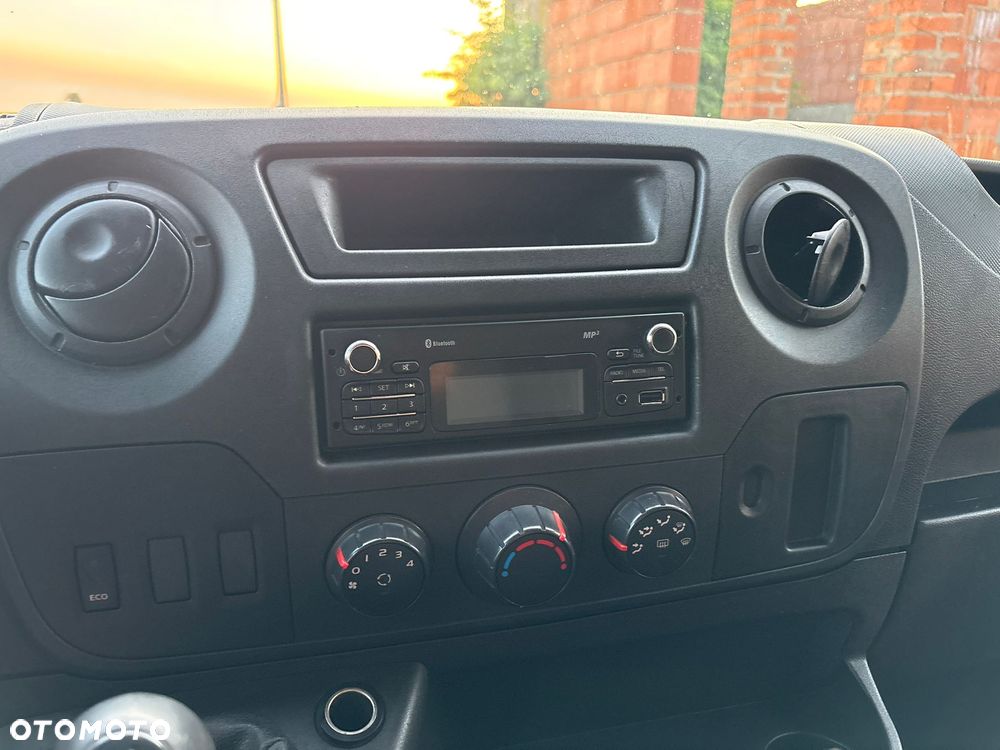 Renault MASTER _ L3H2 Długi _ 2018 Rok _ Mały Przebieg - 17