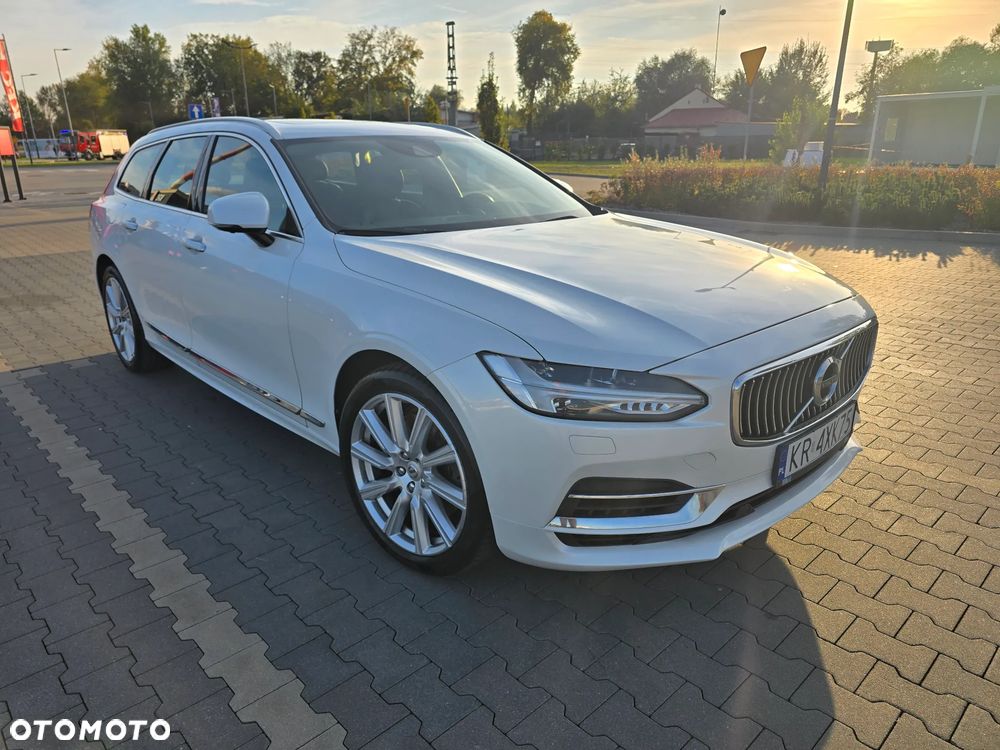 Volvo V90