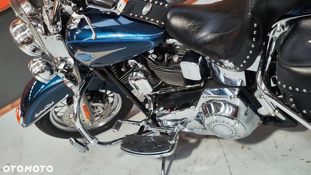 Harley-Davidson Softail Heritage Classic - 15