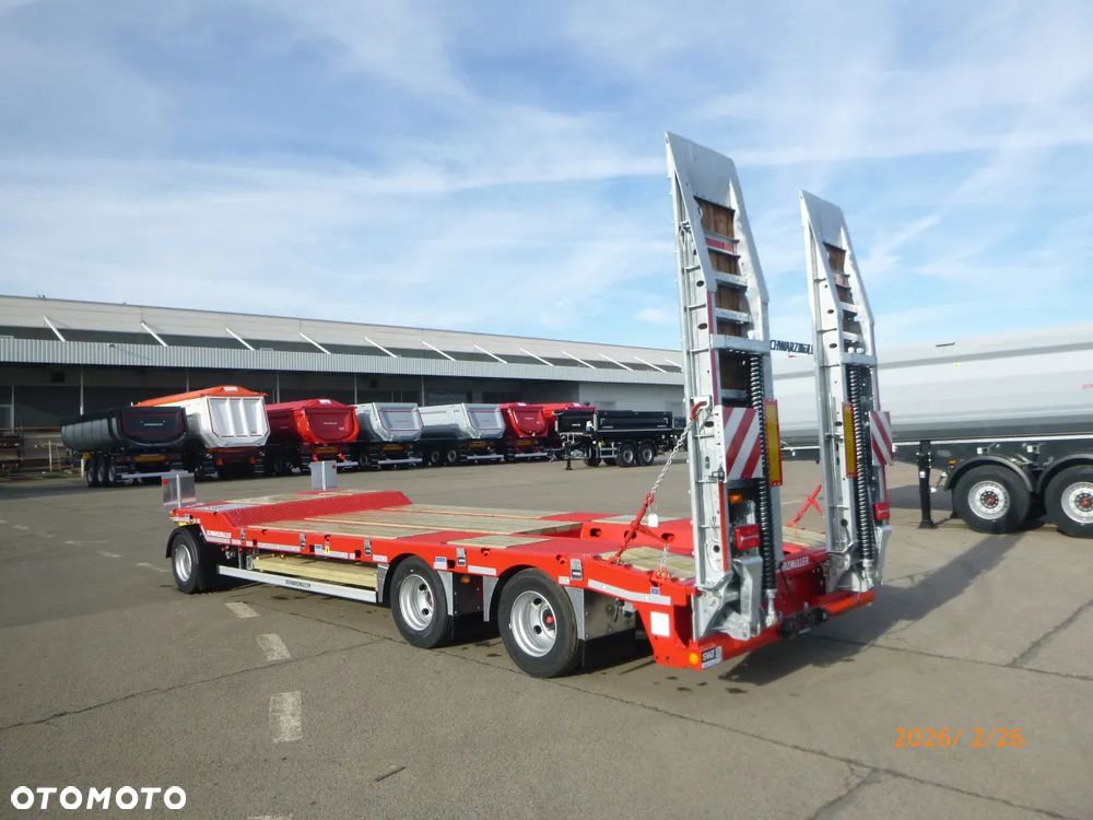 Schwarzmuller 3-osiowa przyczepa niskopodwoziowa SCHWARZMUELLER nowa! - 3