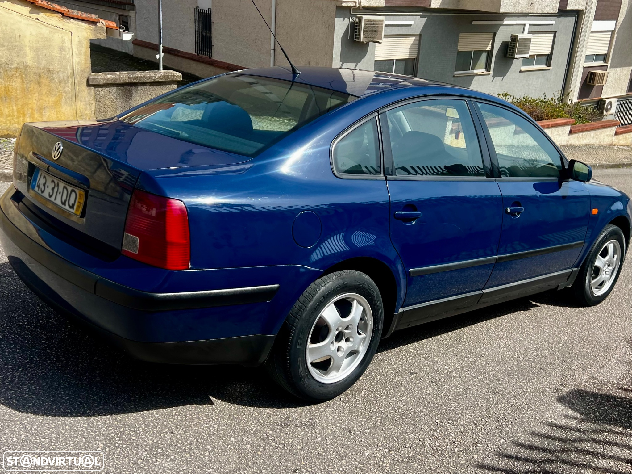VW Passat - 3