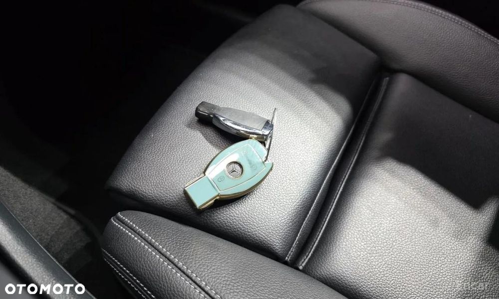 Mercedes-Benz CLA - 17