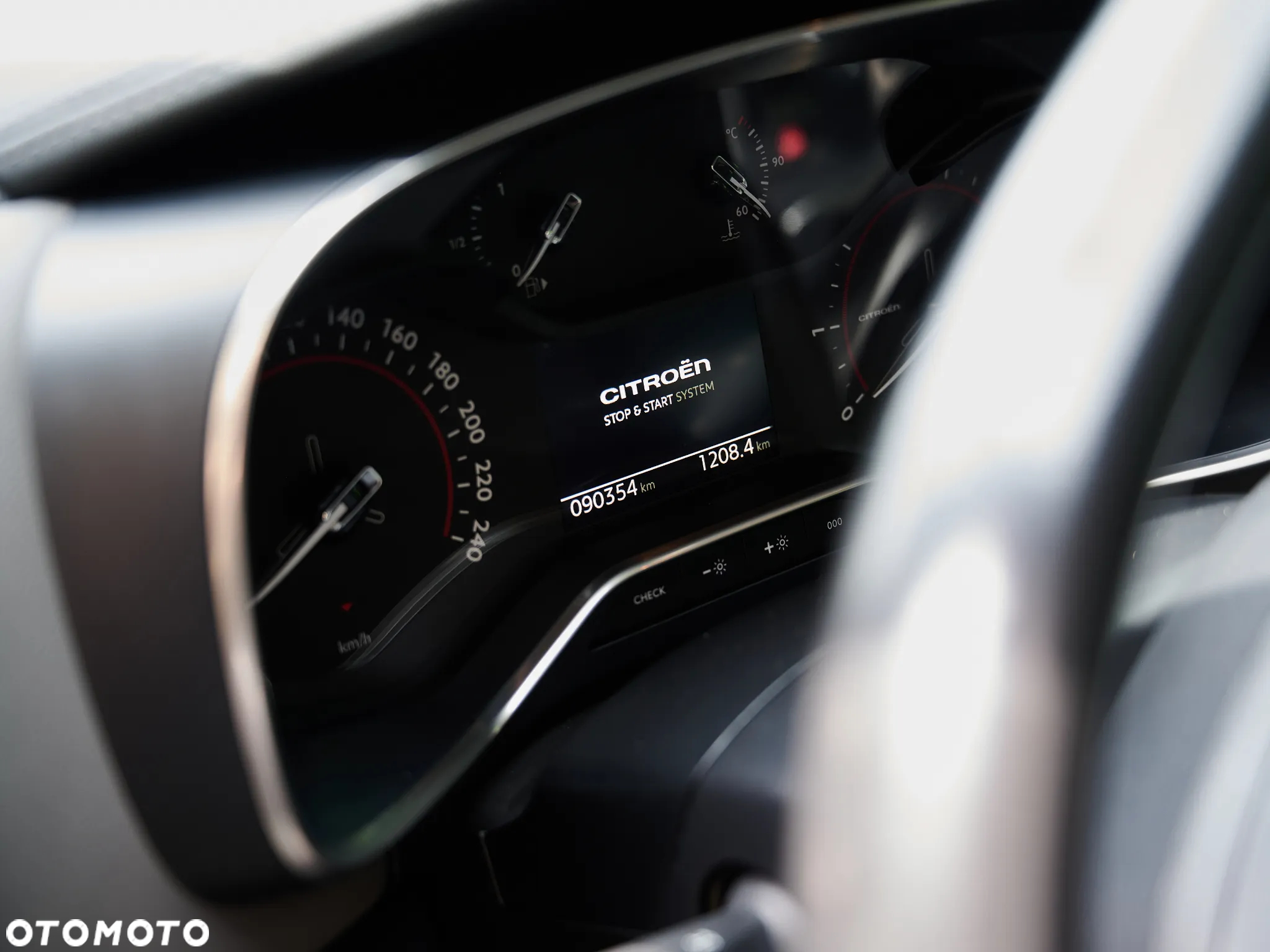 Citroën C5 Aircross 1.5 BlueHDi Live - 26