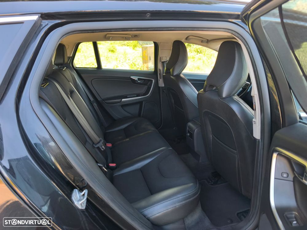 Volvo V60 - 24