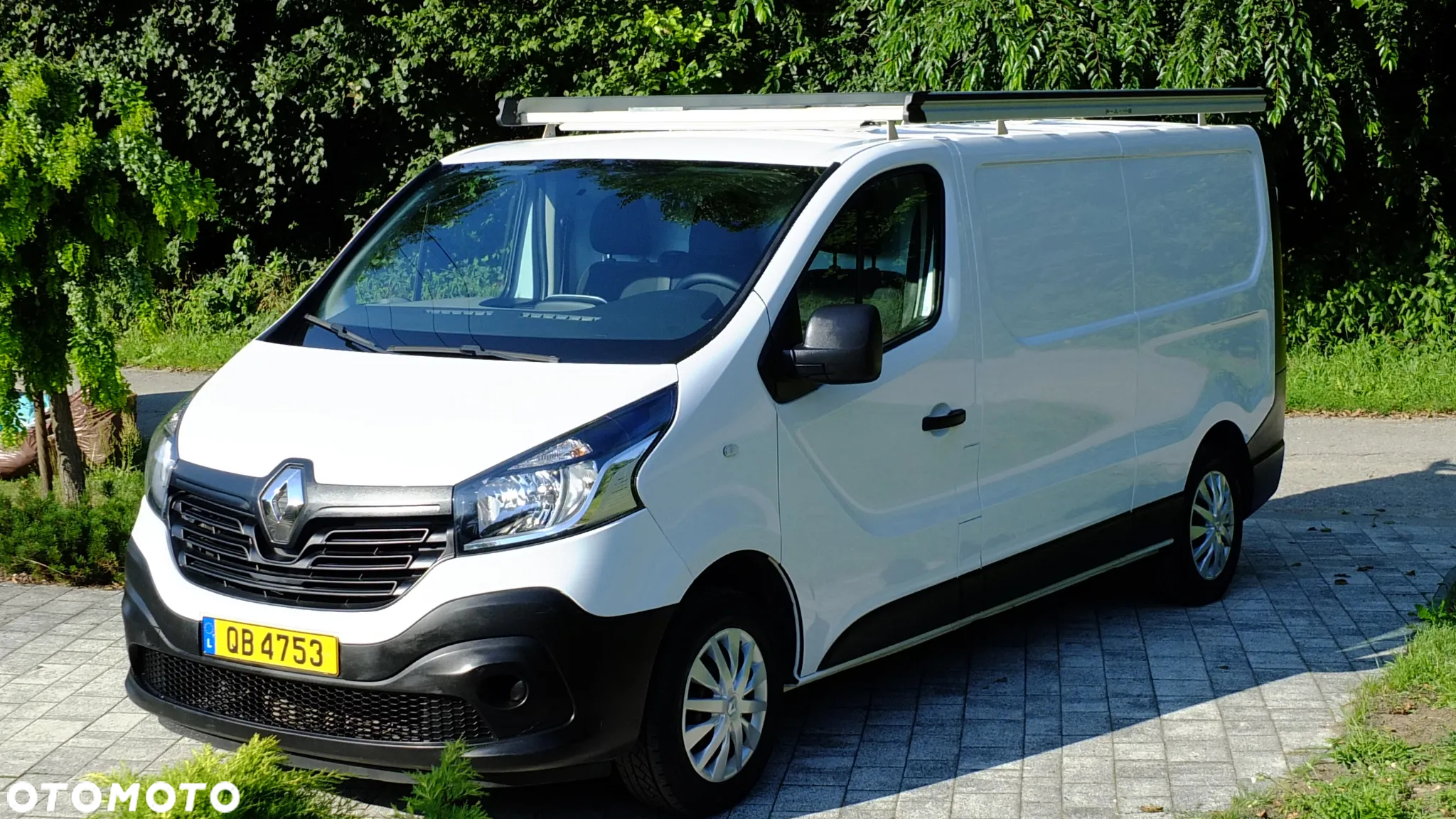 Renault Trafic - 25