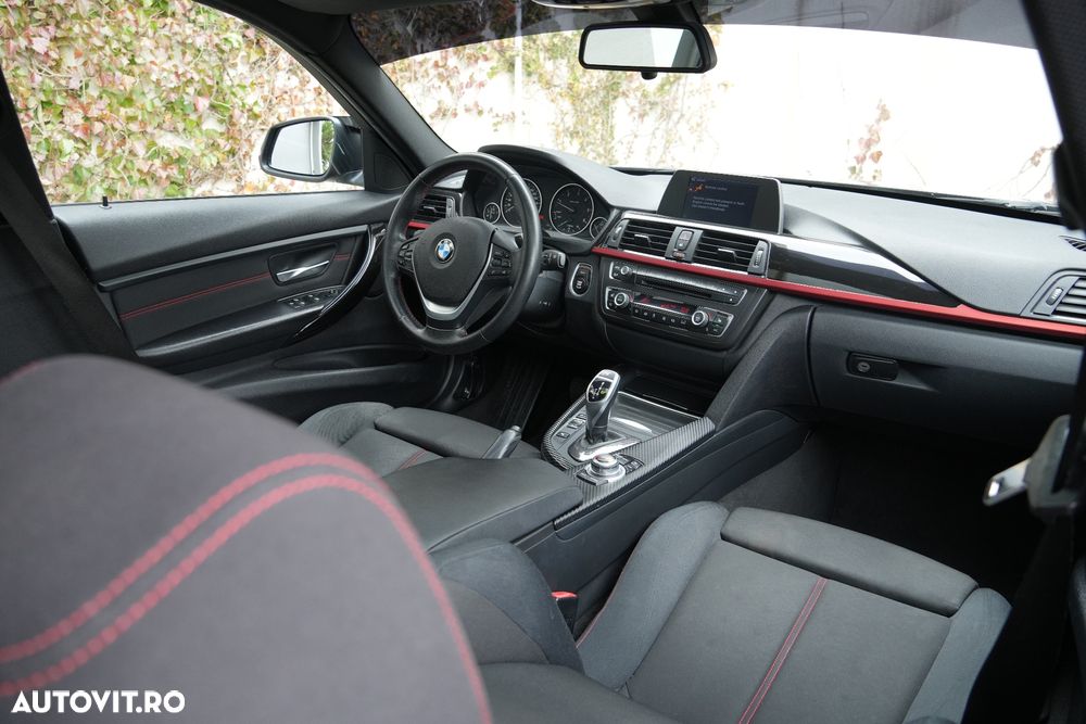 BMW Seria 3 320d Aut. Sport Line - 13