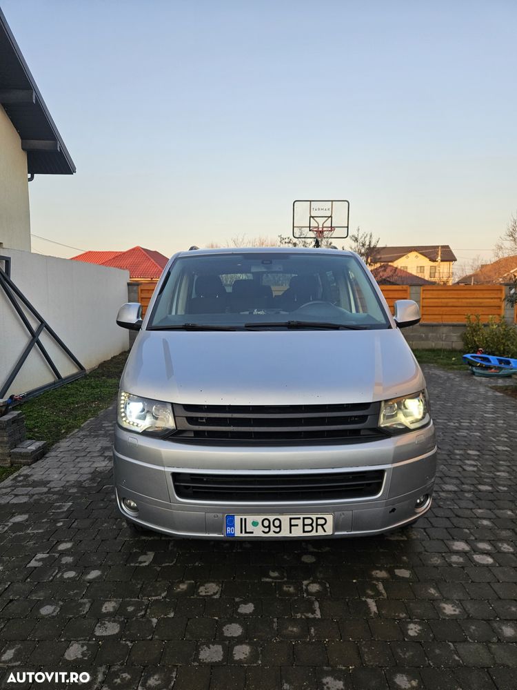 Volkswagen Caravelle - 8