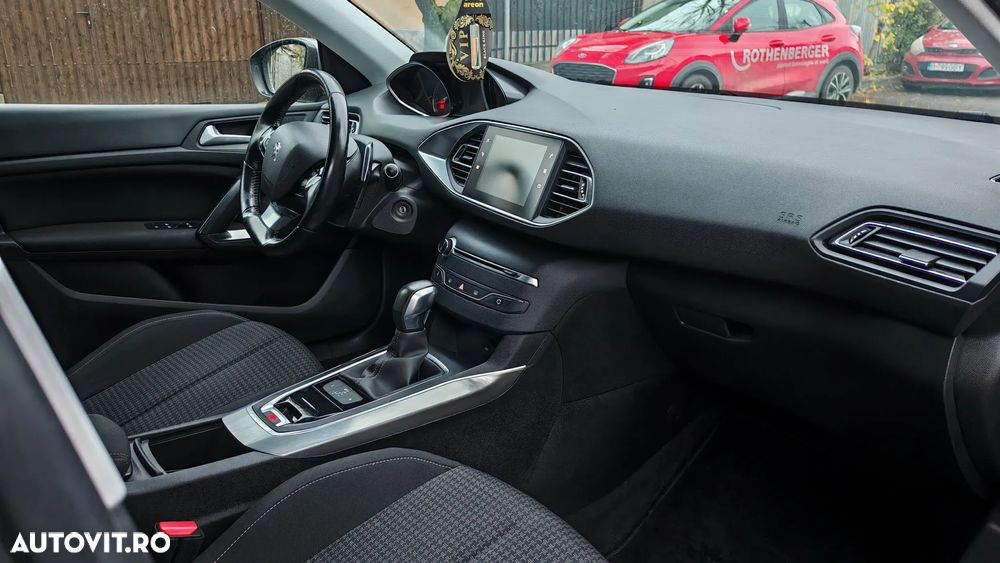 Peugeot 308 SW 1.5 BlueHDi FAP STT EAT8 Allure - 2