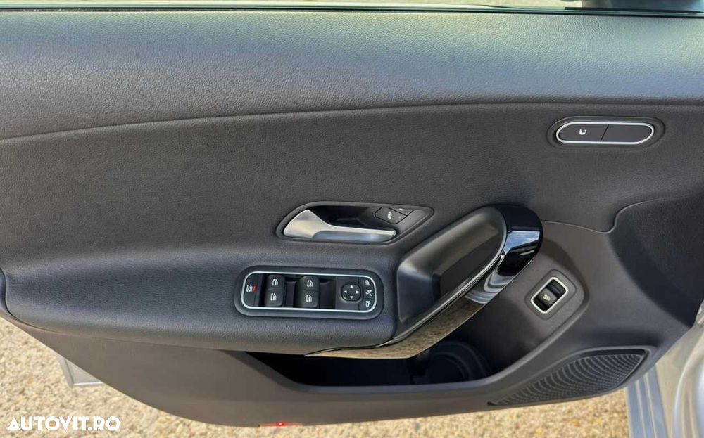 Mercedes-Benz A 180 d 7G-DCT - 14