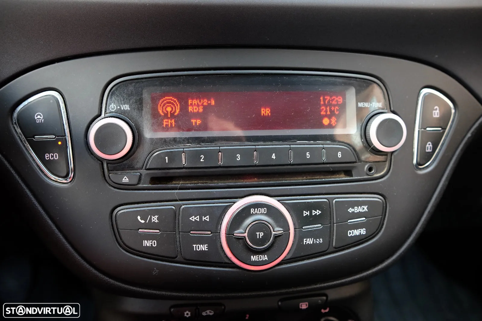 Opel Corsa 1.3 CDTi All White - 9