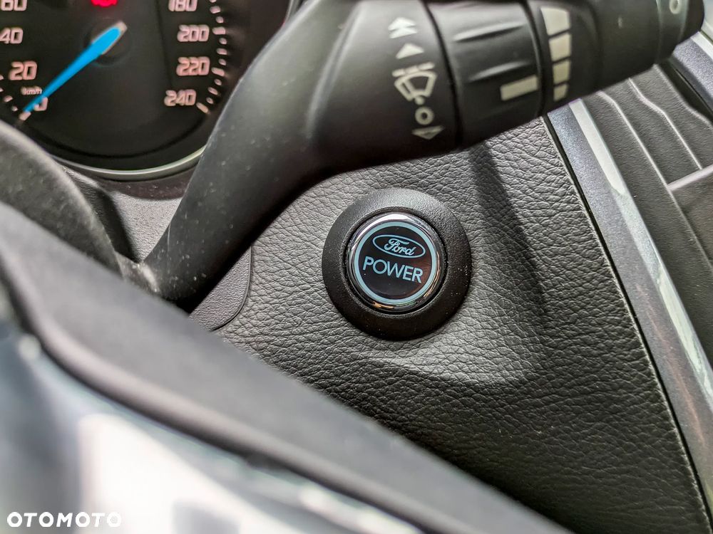 Ford Focus - 17