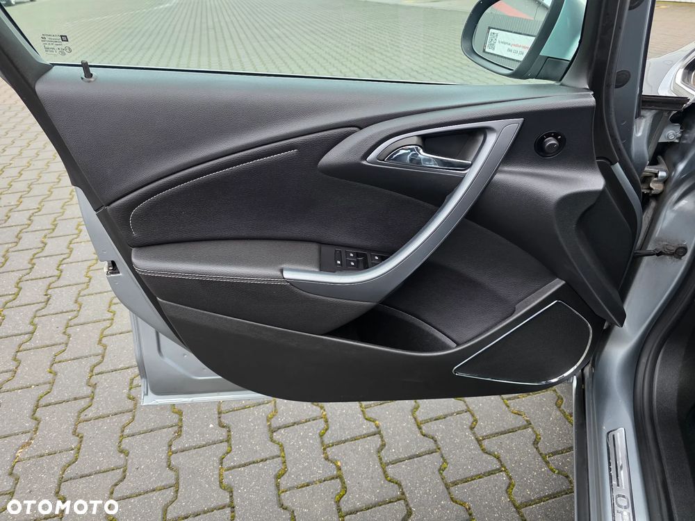 Opel Astra 1.4 Turbo Active - 27