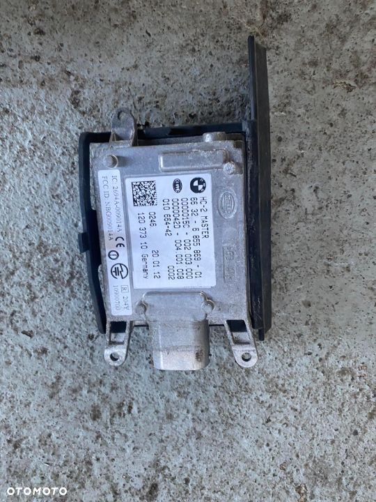 BMW F10 ASYSTENT ZMIANY PASA RUCHU PRAWY 6855869 - 2