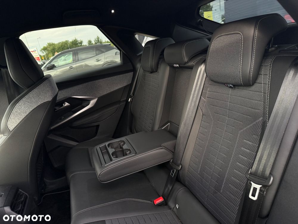 Peugeot 3008 1.2 PureTech mHEV GT E-DCS6 - 15