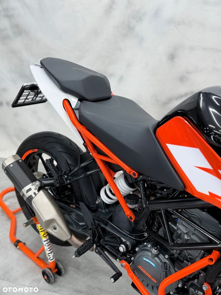 KTM Duke 125 - 17