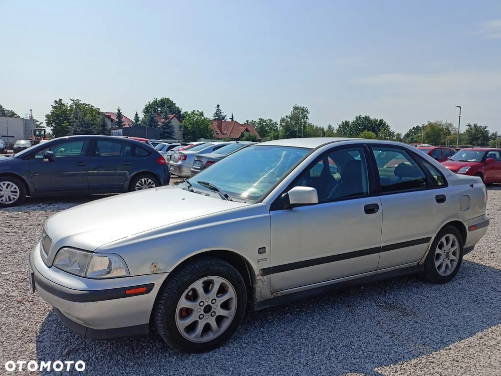 Volvo S40 - 1
