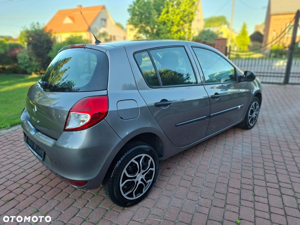 Renault Clio 1.2 16V Dynamique - 7