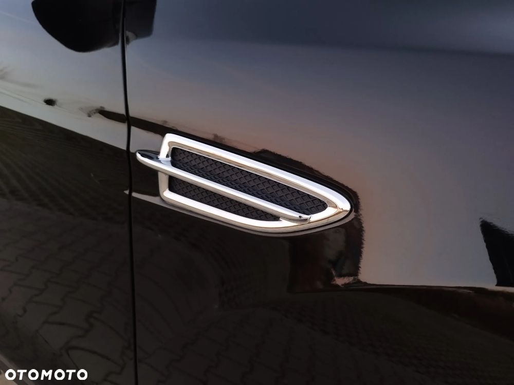 Ford Kuga 2.0 TDCi 4x4 Titanium - 36