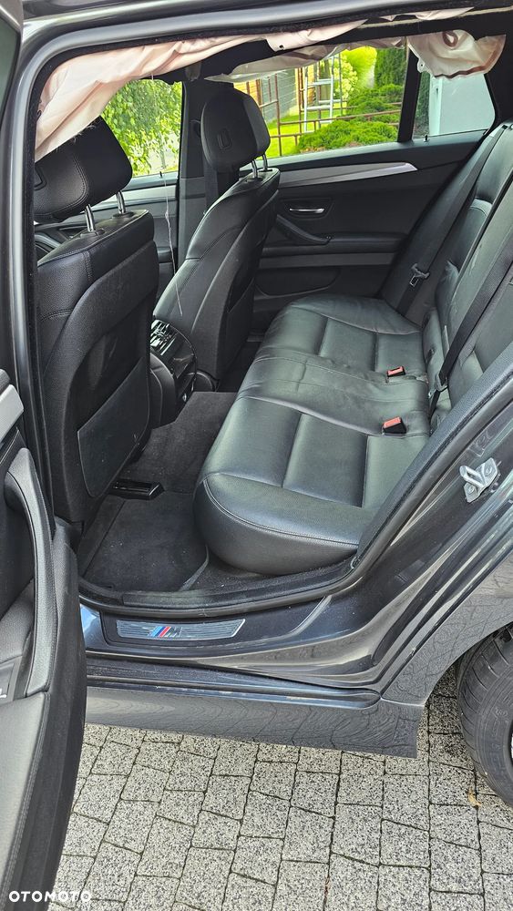 BMW Seria 5 520d xDrive M Sport Edition - 14