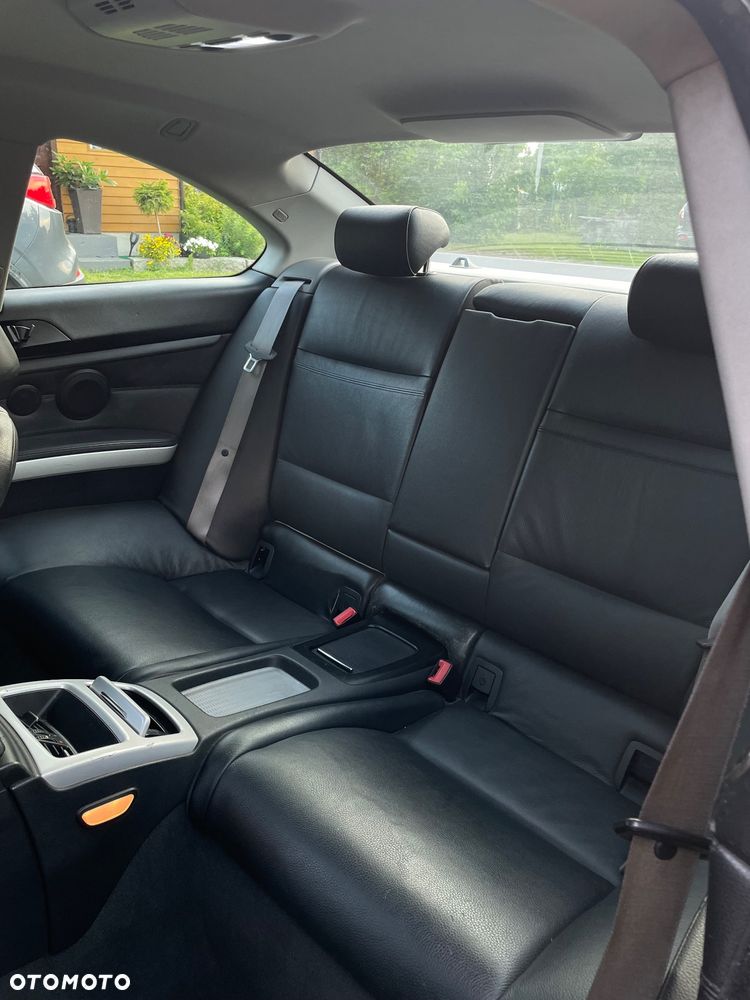 BMW Seria 3 320d - 8