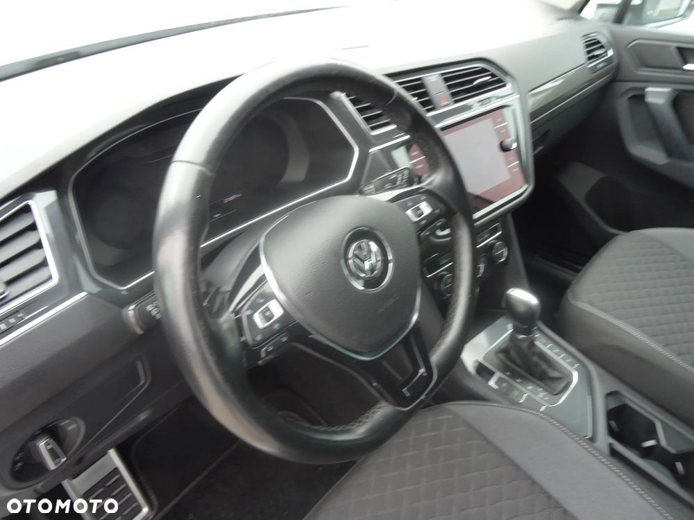 Volkswagen Tiguan 2.0 TDI SCR DSG R-Line - 14