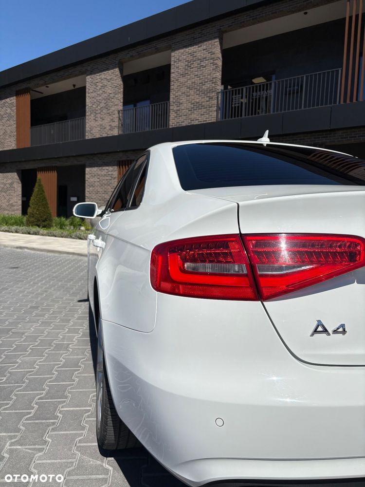 Audi A4 Limousine 2.0 TDI Multitronic - 9