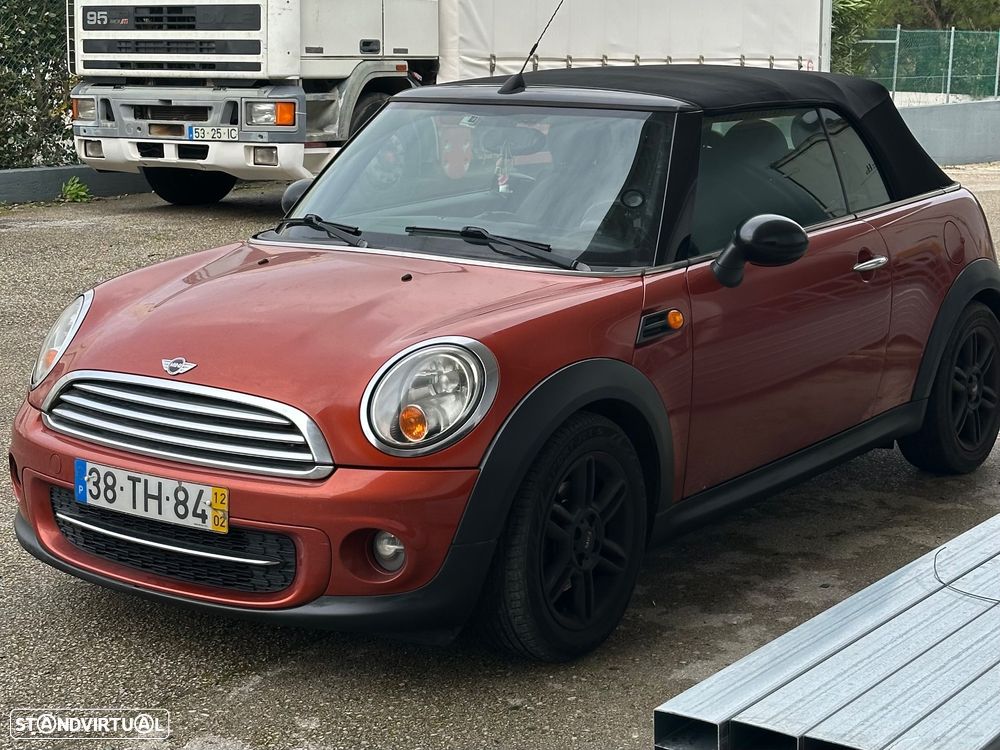 MINI Cabrio Cooper D - 1